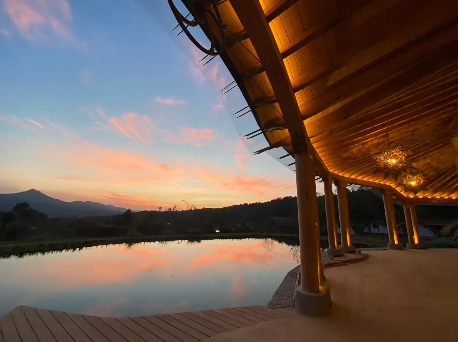 Arkana International Retreat